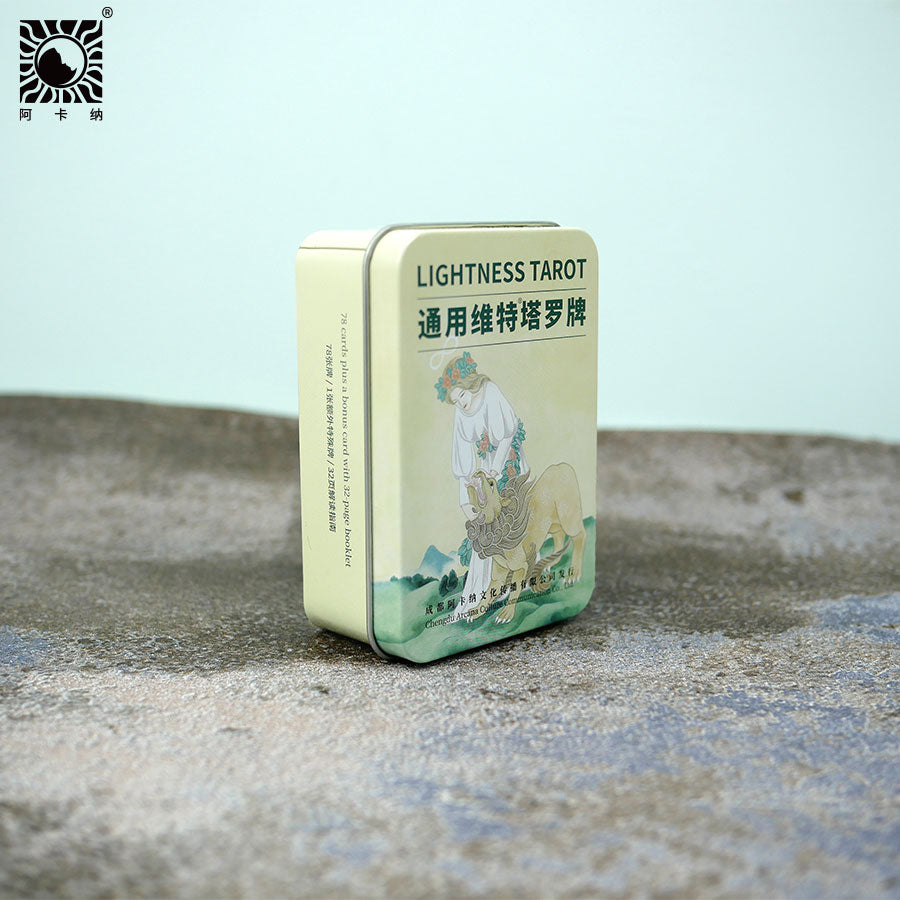 Lightness Tarot tin